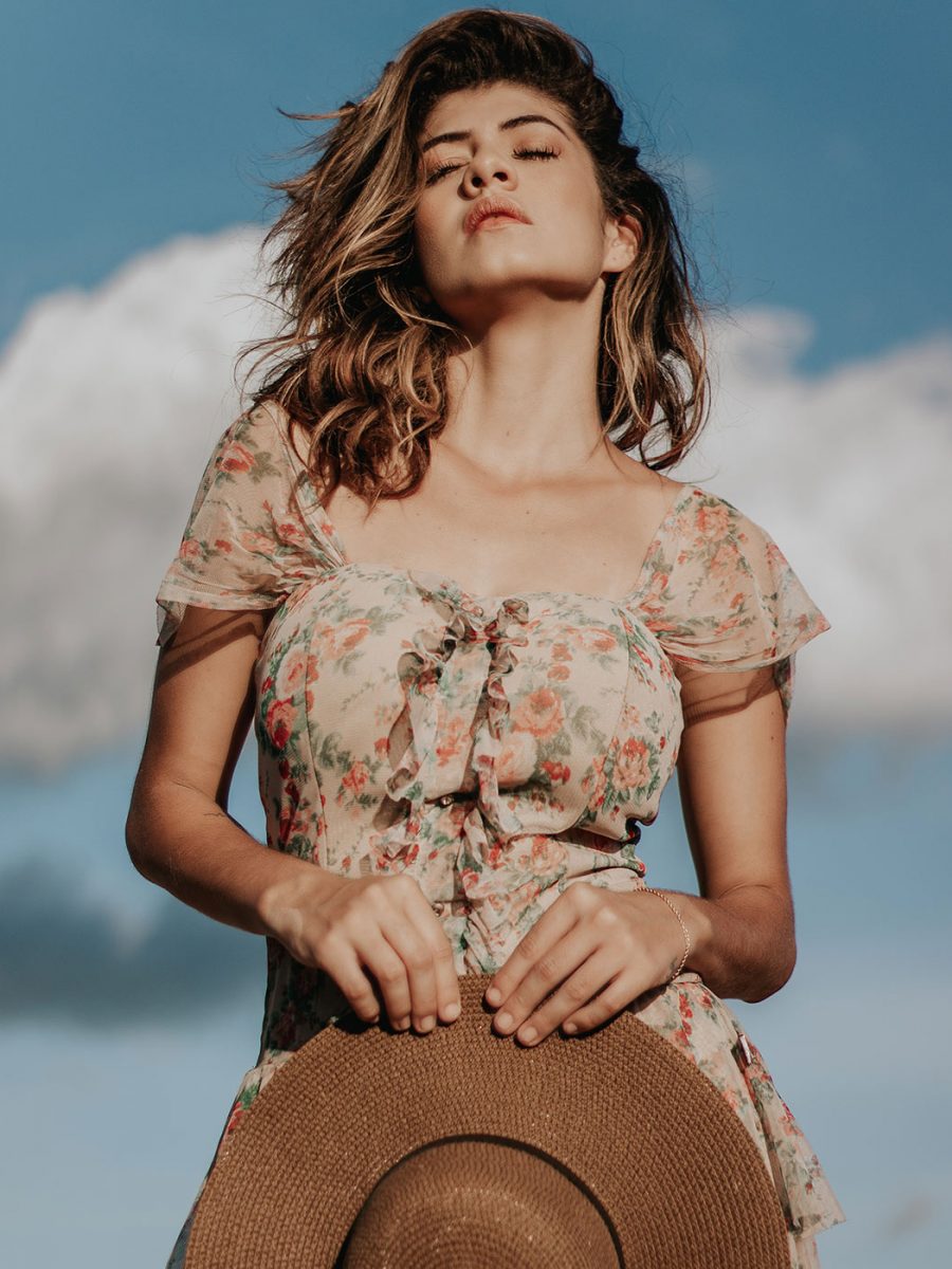 photo-of-woman-in-floral-dress-holding-a-sun-hat-and-posing-3034889 photo-of-woman-in-floral-dress-holding-a-sun-hat-and-posing-3034889